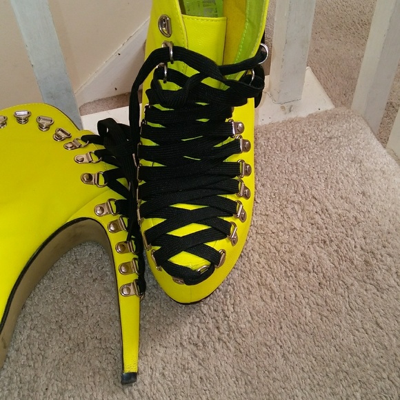 A conversation piece! - Picture 6 of 6